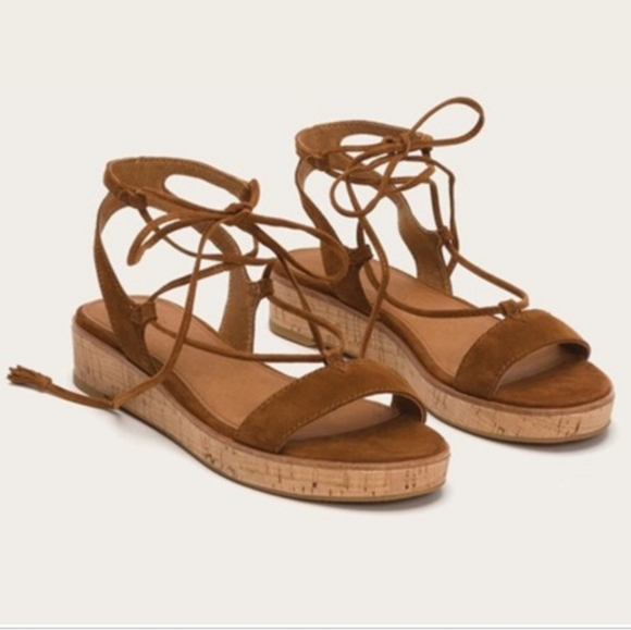 Frye Shoes - 🆕️ FRYE x FREE PEOPLE MIRANDA GLADIATOR SANDALS